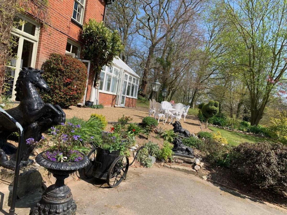 Scarborough Hill Country Inn Норт Уолшам Екстериор снимка