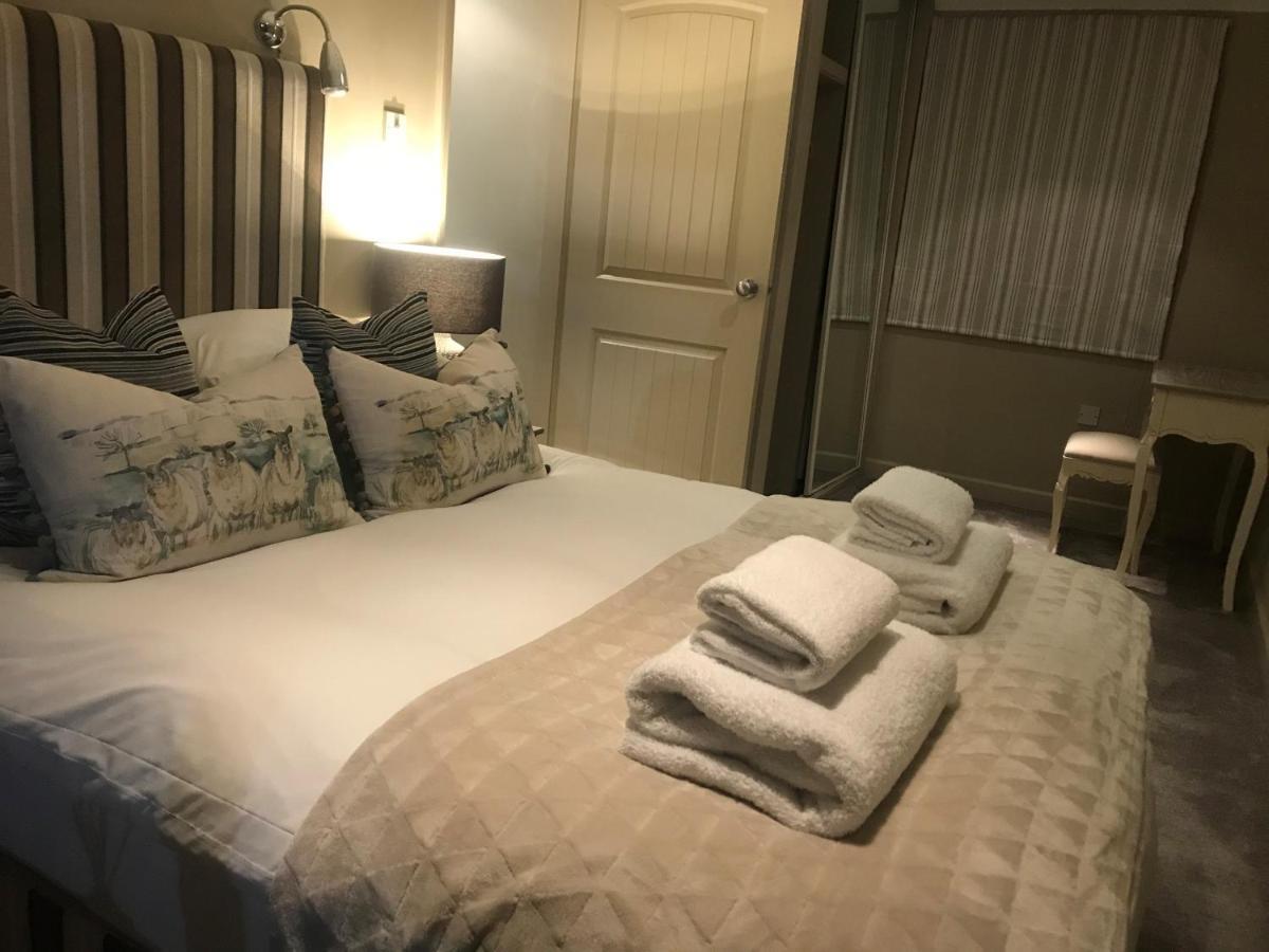 Scarborough Hill Country Inn Норт Уолшам Екстериор снимка